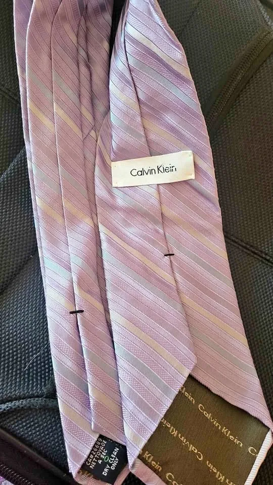 Calvin Klein tie thumbnail