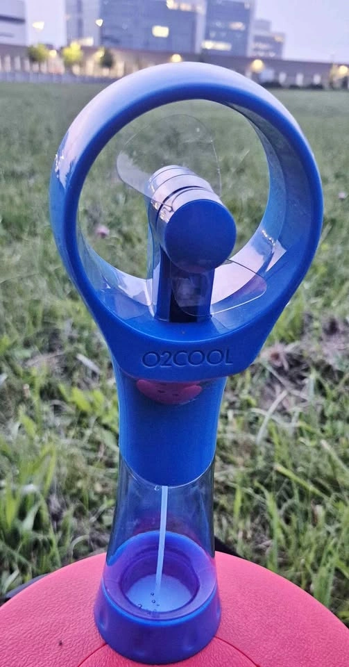 Handheld Misting Fan