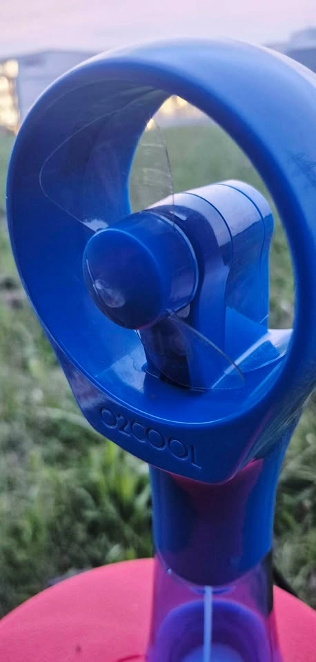 Handheld Misting Fan - photo 4