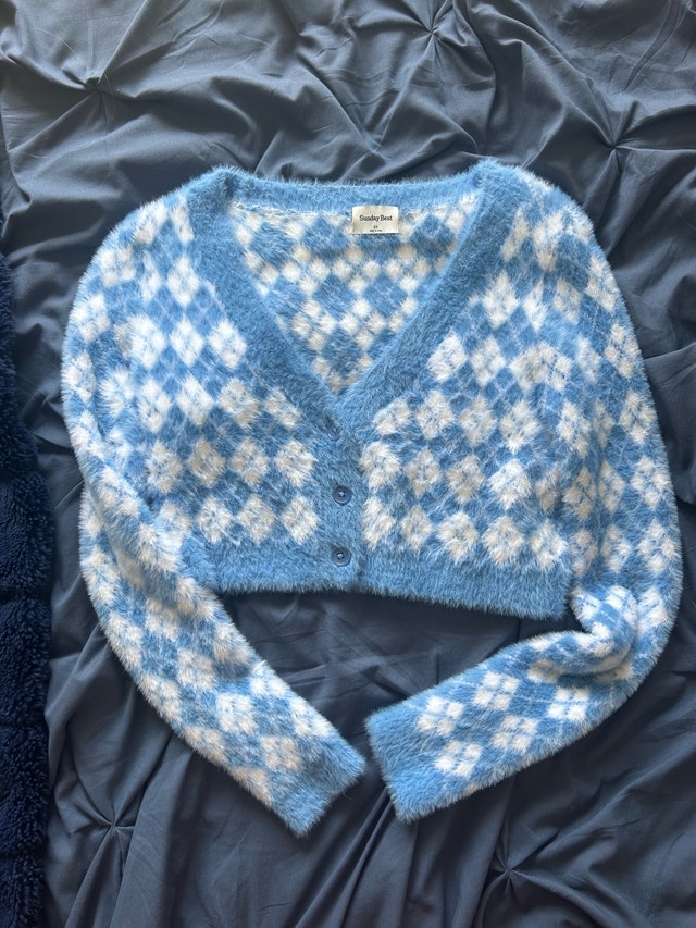 Aritzia Sunday Best Reese Fuzzy Argyle Cropped Cardigan