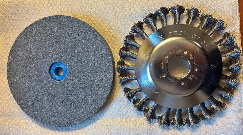 Grinding Wheel and Knotted Wire Wheel Brush for Bench Grinder