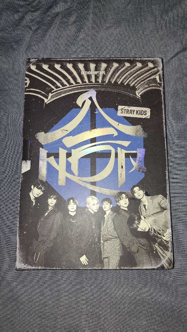 STRAY KIDS SKZHOP HIPTAPE '合 (HOP)' Mini Album (HIPTAPE Ver.)