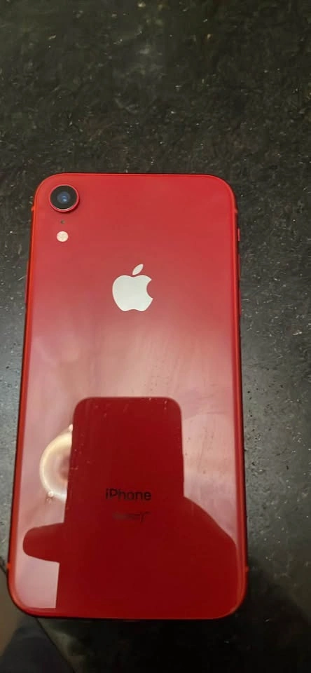 Red iPhone XR 64GB - photo 3