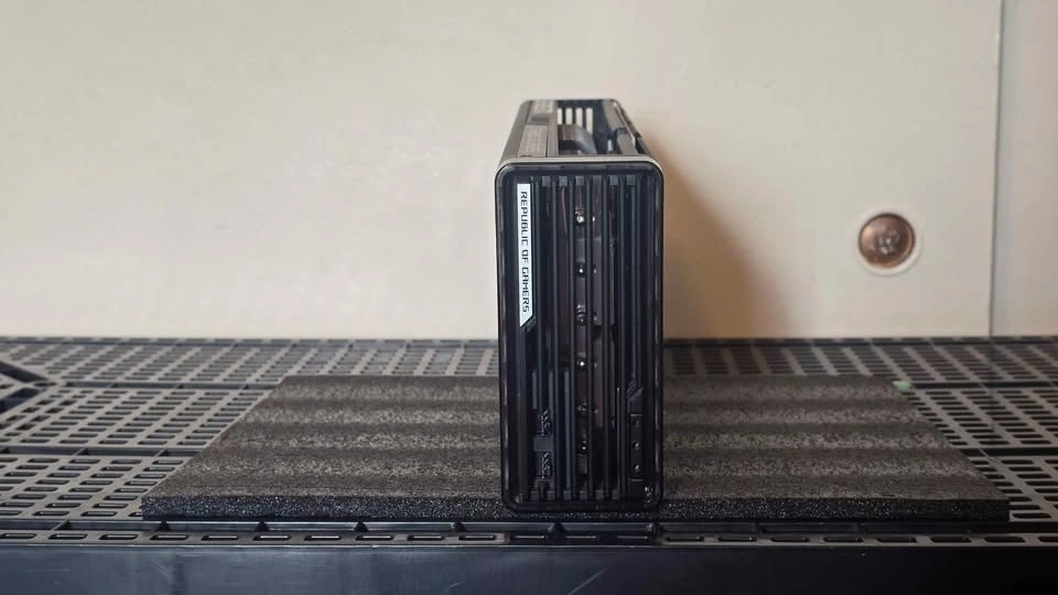 ASUS ROG Strix GeForce RTX 4070Ti Graphics Card - photo 5