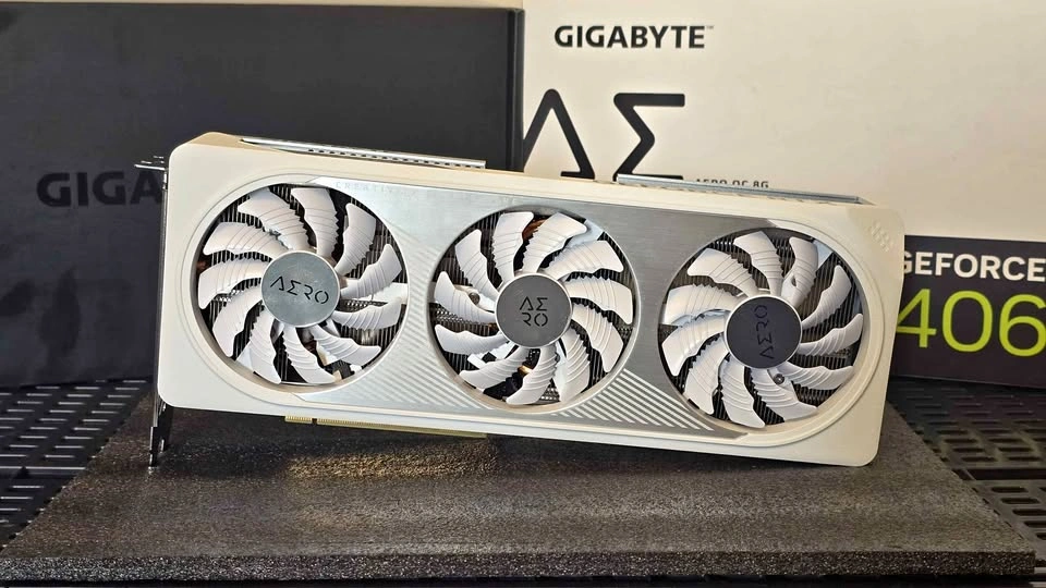 Gigabyte GeForce RTX 4060Ti AERO OC 8G Graphics Card