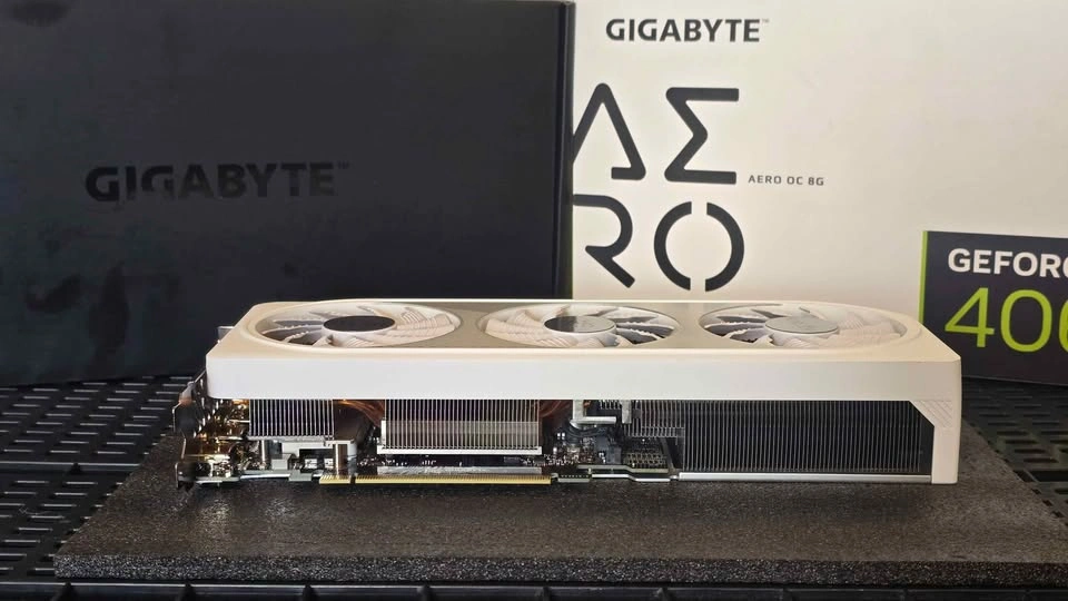 Gigabyte GeForce RTX 4060Ti AERO OC 8G Graphics Card - photo 4