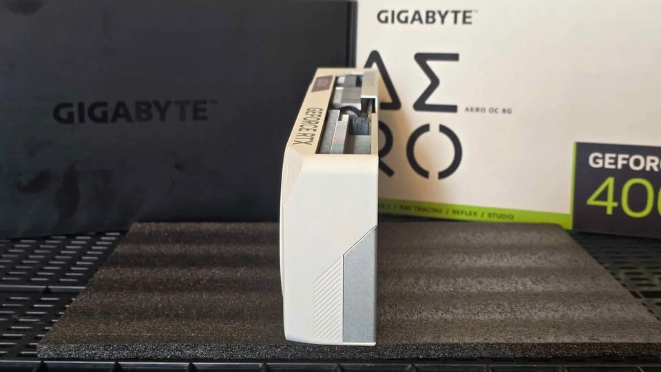Gigabyte GeForce RTX 4060Ti AERO OC 8G Graphics Card - photo 5