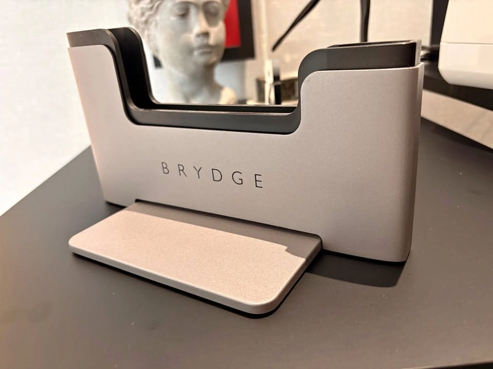 Brydge Vertical Laptop Docking Station for 13-inch MacBook Pro