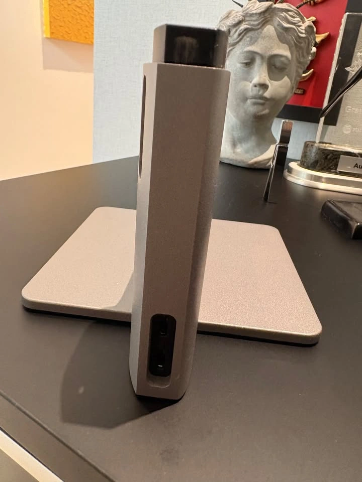 Brydge Vertical Laptop Docking Station for 13-inch MacBook Pro - photo 3