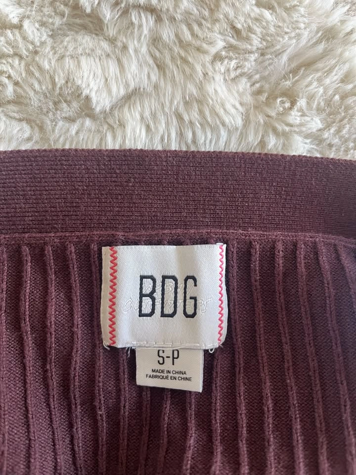 BDG Burgundy Knit Halter Crop Top Size S - photo 3