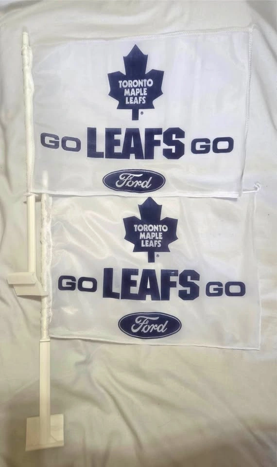 NEW 2x Toronto Maple Leafs Car Window Flags & Holders