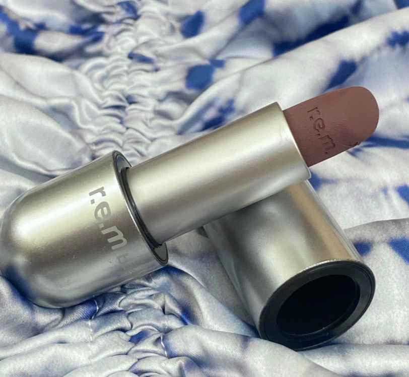 R.E.M Beauty Lipstick - photo 2