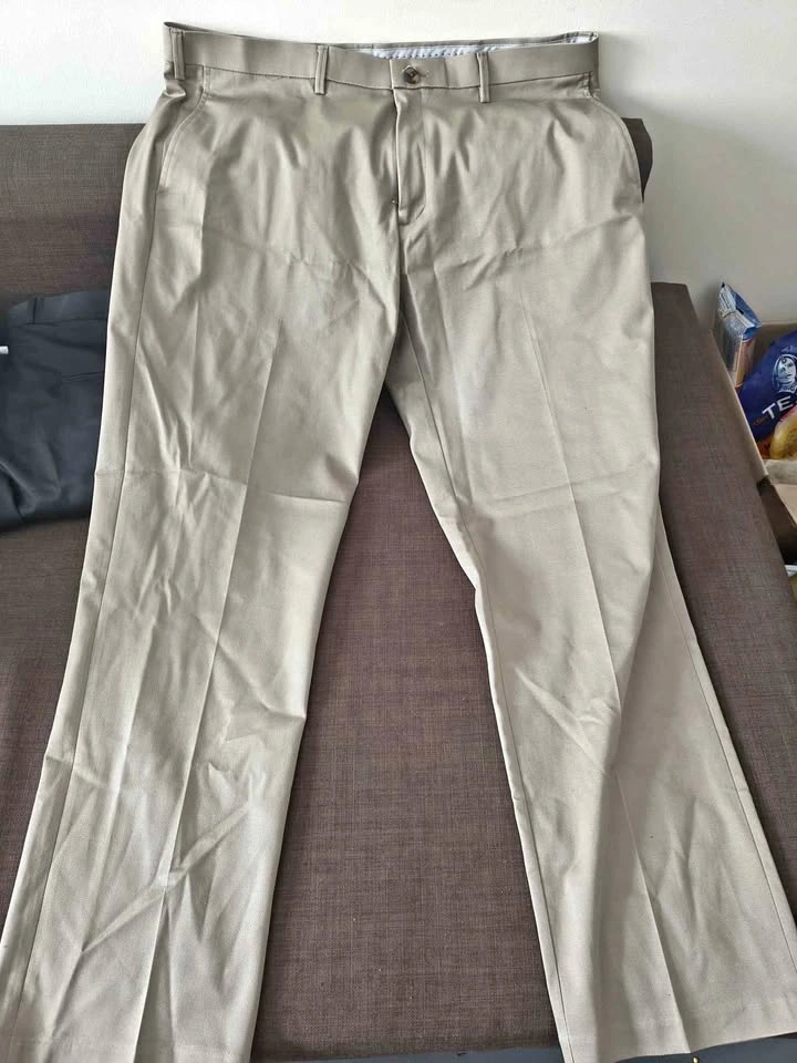HAGGAR Premium Khaki Pants