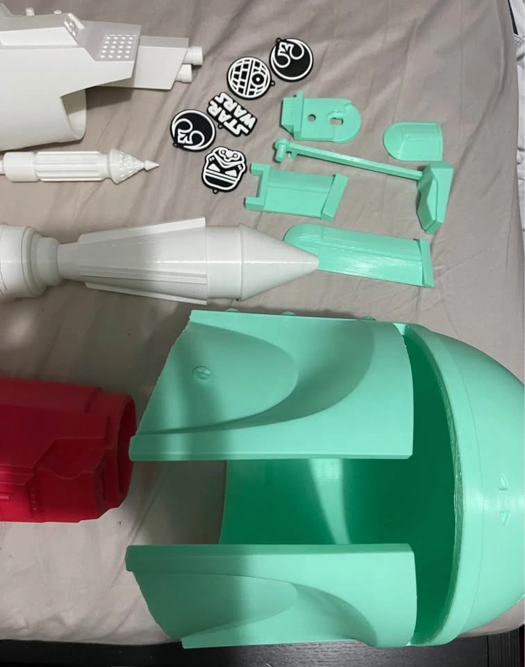 1:1 scale 3d printed boba fett jet pack plus armor - photo 2