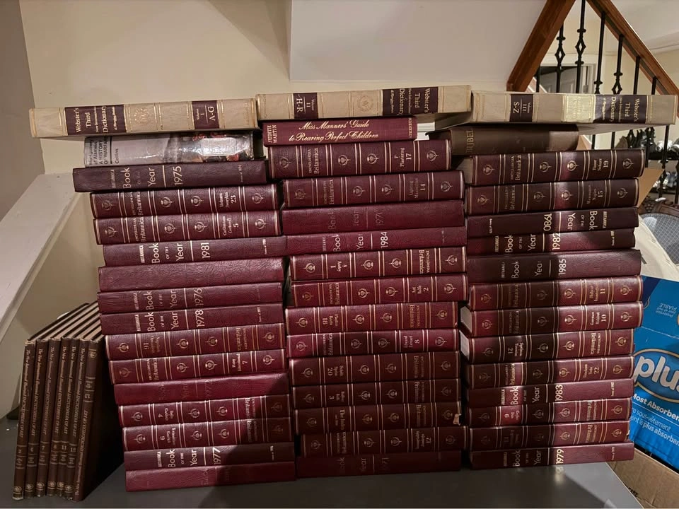 ONLINE ESTATE AUCTION Everything Starts $1 - photo 5