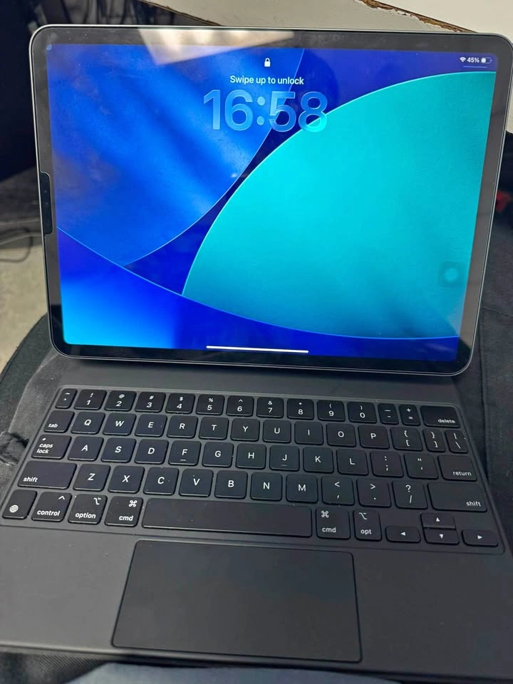 iPad Pro 11-inch M1 – 128GB