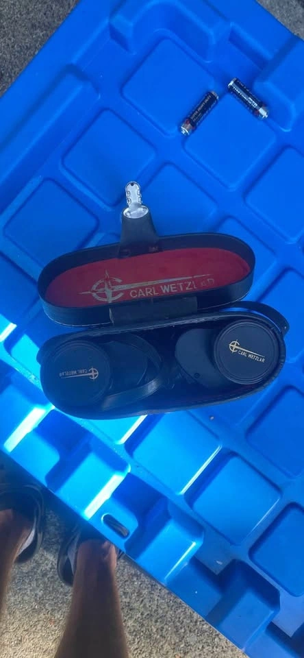 Vintage Carl Wetzzlar Supreme 7×35 Binoculars with Original Case