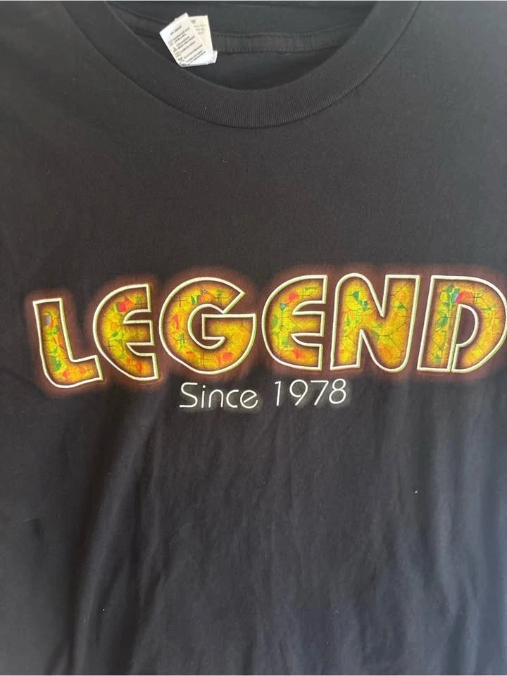 Legend Since 1978 Black Graphic Tee size Large - photo 2