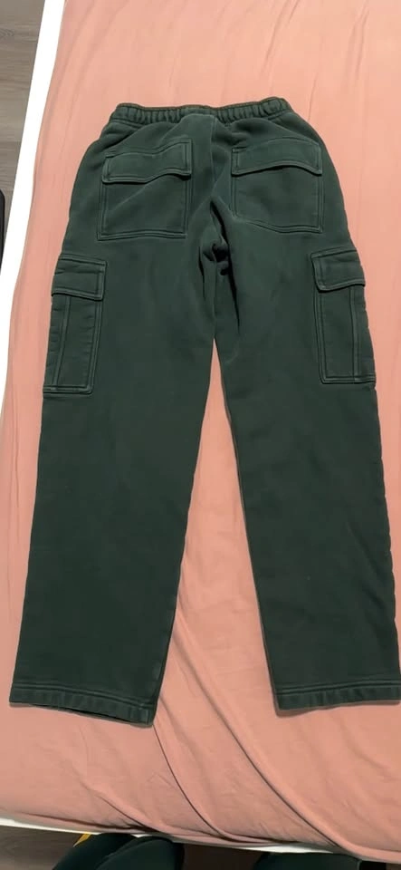 Aritzia Cargo Sweatpants - photo 3
