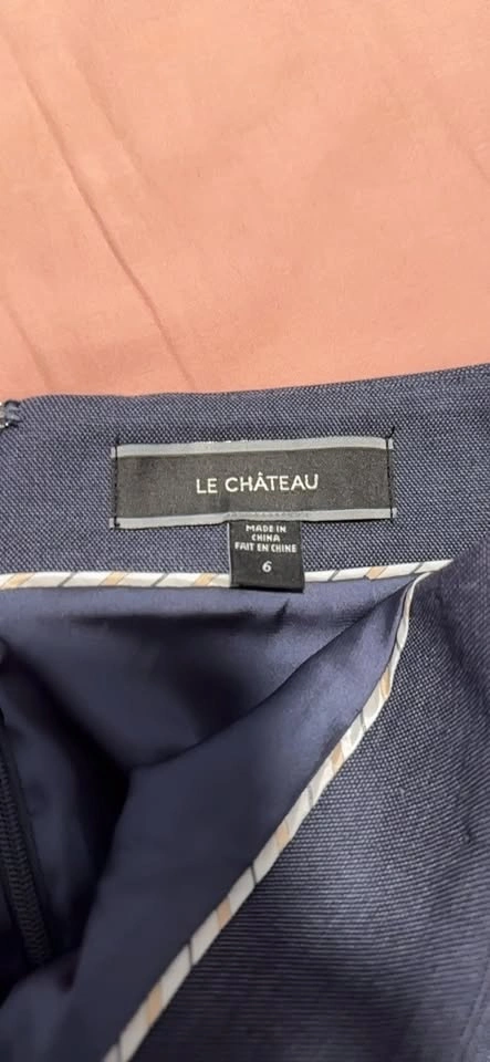Le Chateau Navy Blue Pencil Skirt - photo 2