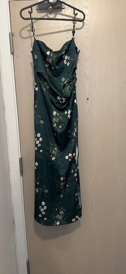 Dark Green Floral Dress - photo 2