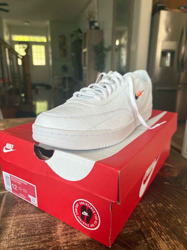 Nike premium size 12
