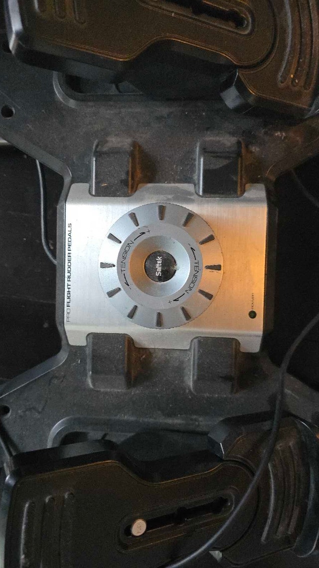 CH Products Flight Yoke and Saitek Rudder Pedals - photo 3