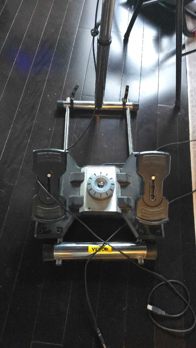 CH Products Flight Yoke and Saitek Rudder Pedals - photo 4