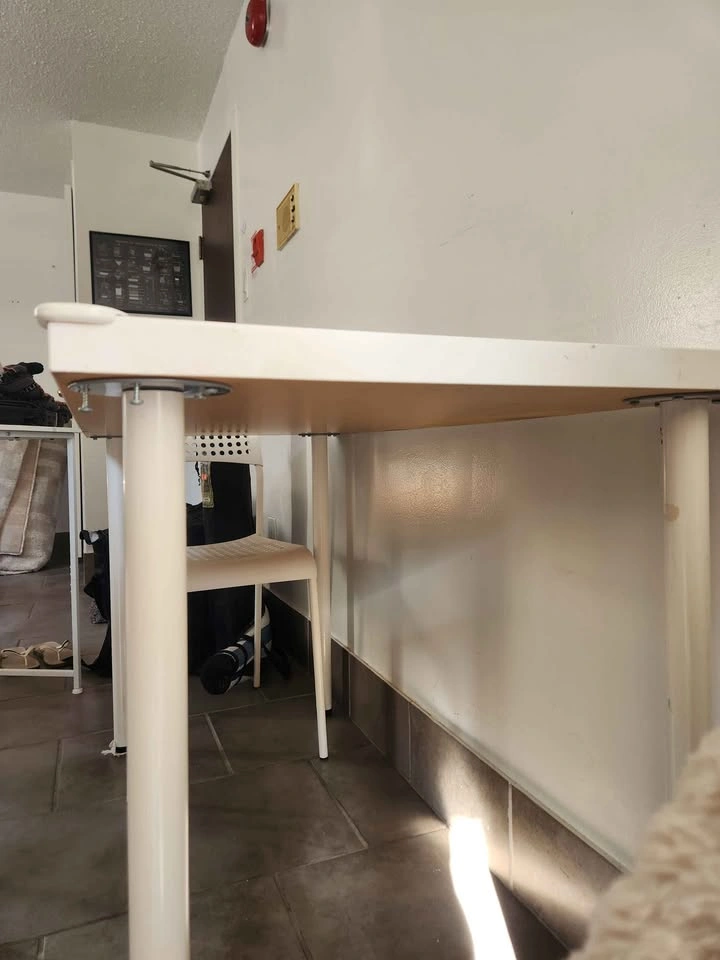 IKEA White Study Desk / Home Office Table with 2 Chairs - photo 2