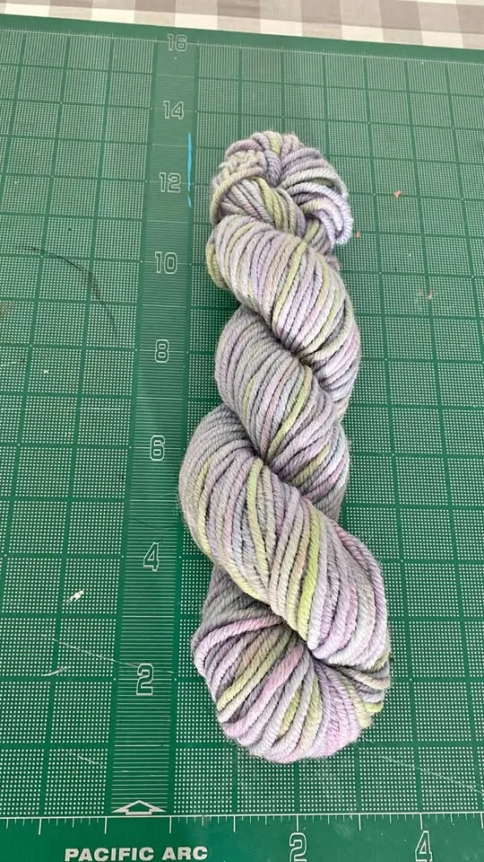 NEW Chunky weight 100% wool yarn thumbnail