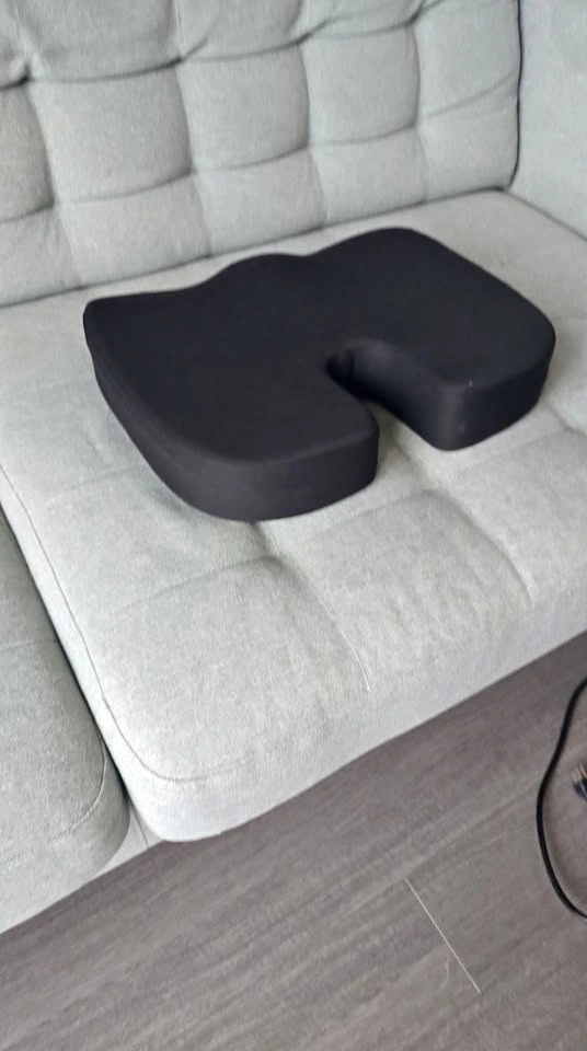 Black Coccyx Cushion