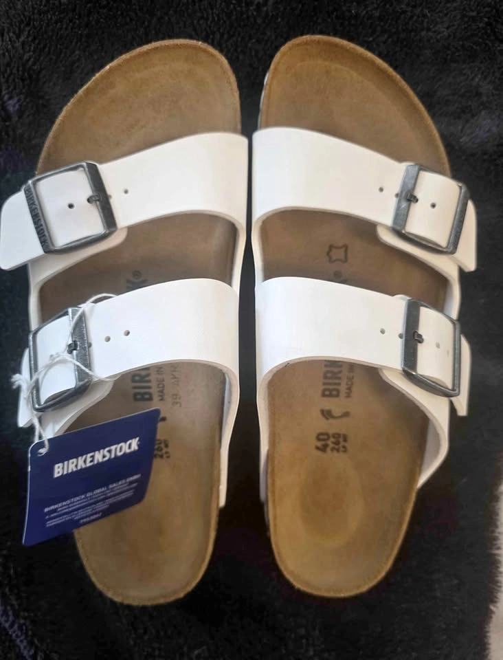 NEW! Birkenstock Arizona Sandals Sz.40