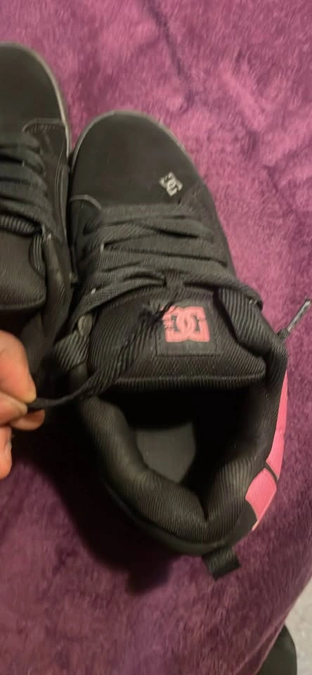 DC Skate Shoes Black and Pink - photo 3