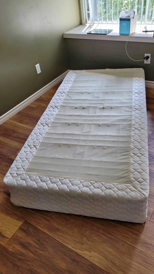 Twin Size Box Spring / Foundation