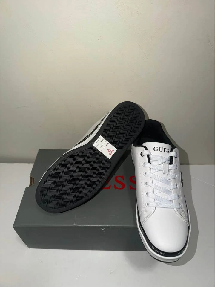 New Guess Men White Sneakers. Size 8 US. Firm price. - photo 4