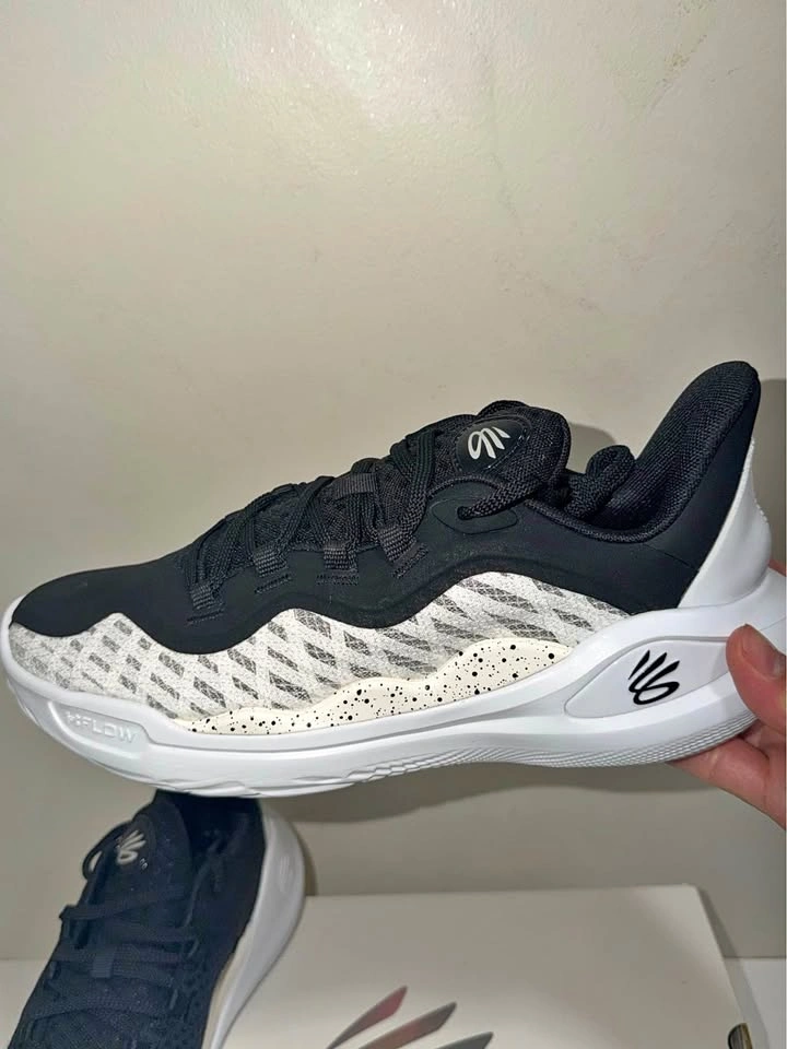 New Men Under Armour Curry 11 Shoes (Sizes 9.5-11)