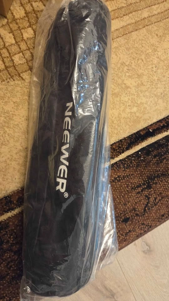 NEEWER Basics TP14B 72" Compact Travel Tripod Monopod - photo 5