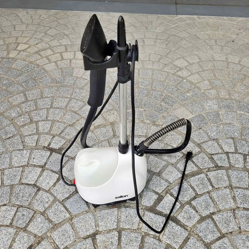 Salton Garment Steamer