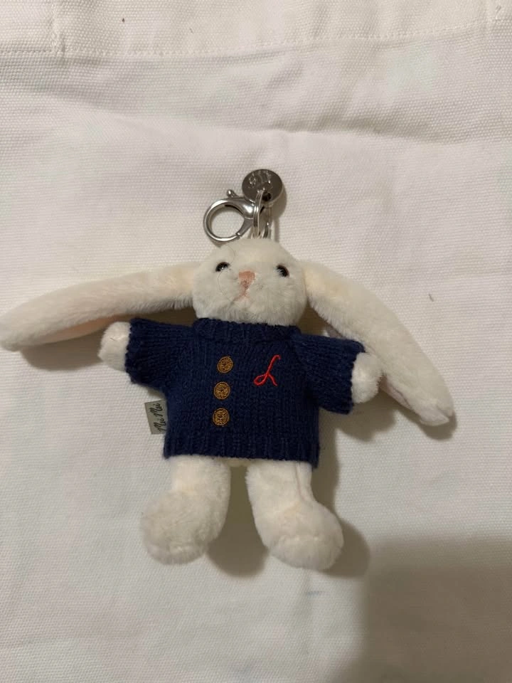 LAUFEY SNOOPY TOTE BAG AND MEIMEI KEYCHAIN - photo 3