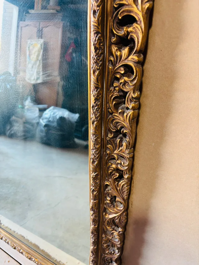 Gold Ornate Mirror image indicator(3)