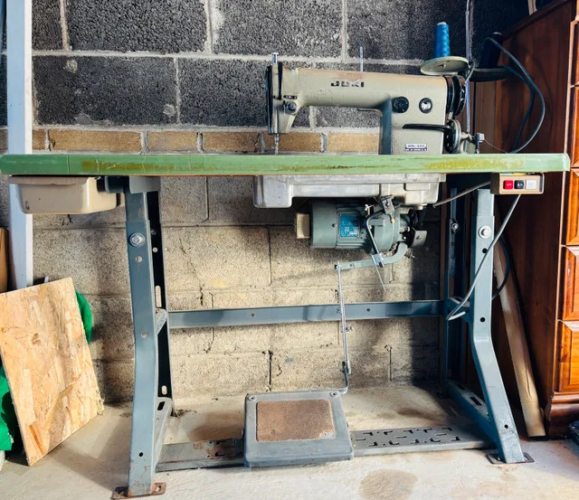 Juki DDL-555 Sewing Machine image indicator(5)