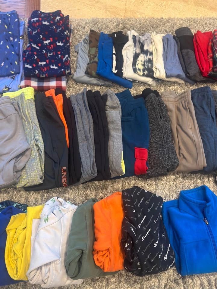 Boys Size 10/12 Fall/Winter Clothes - Over 60 Items - photo 3