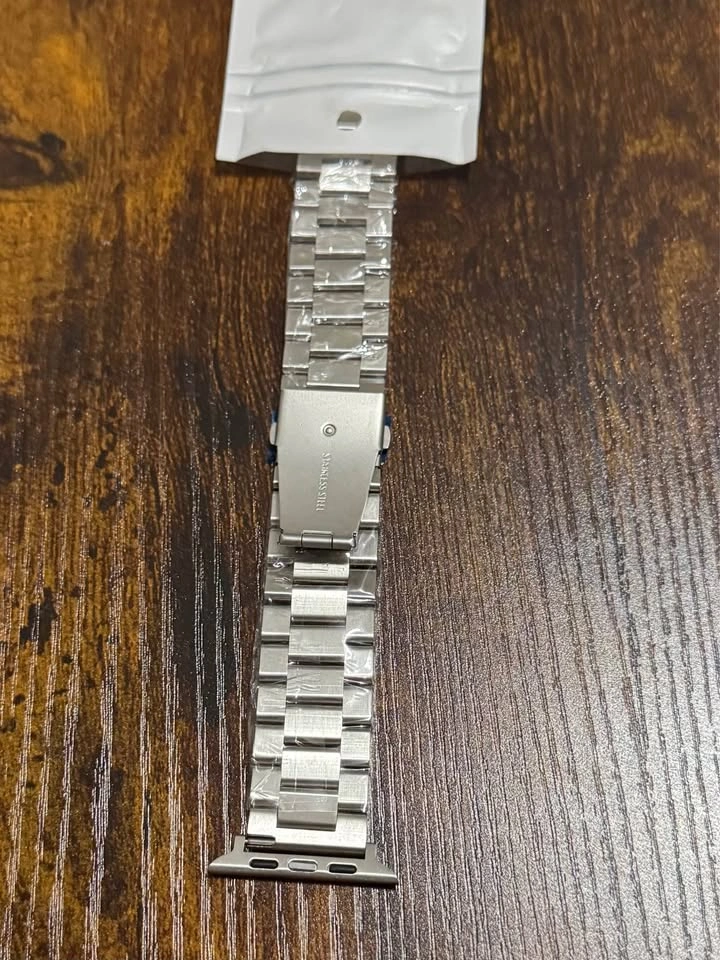 Stainless Steel Apple Watch Band - New - photo 3