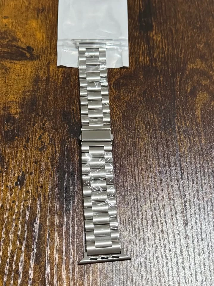 Stainless Steel Apple Watch Band - New - photo 4
