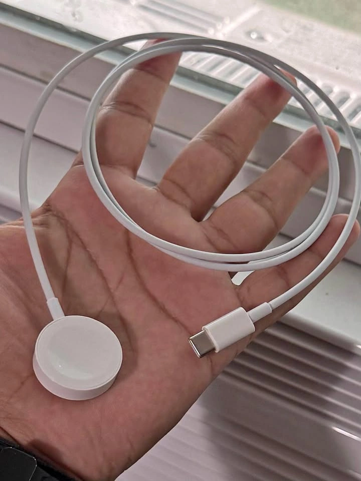 Apple Watch magnetic charger USB-C *NEW*