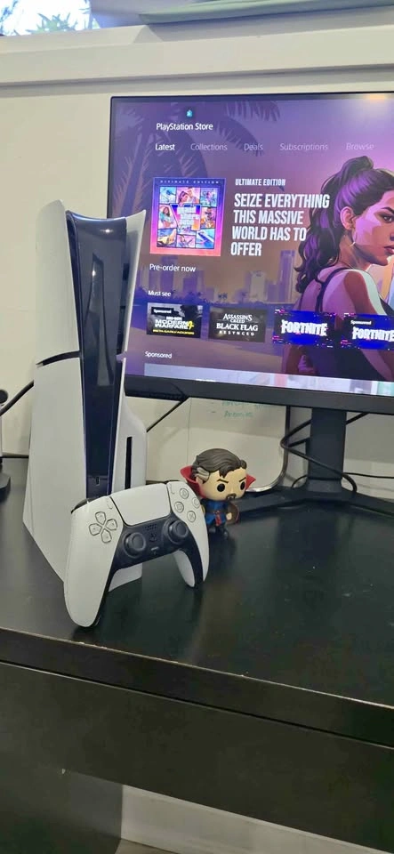 Play Station 5 Slim Disc (1TB)-Excellent condition