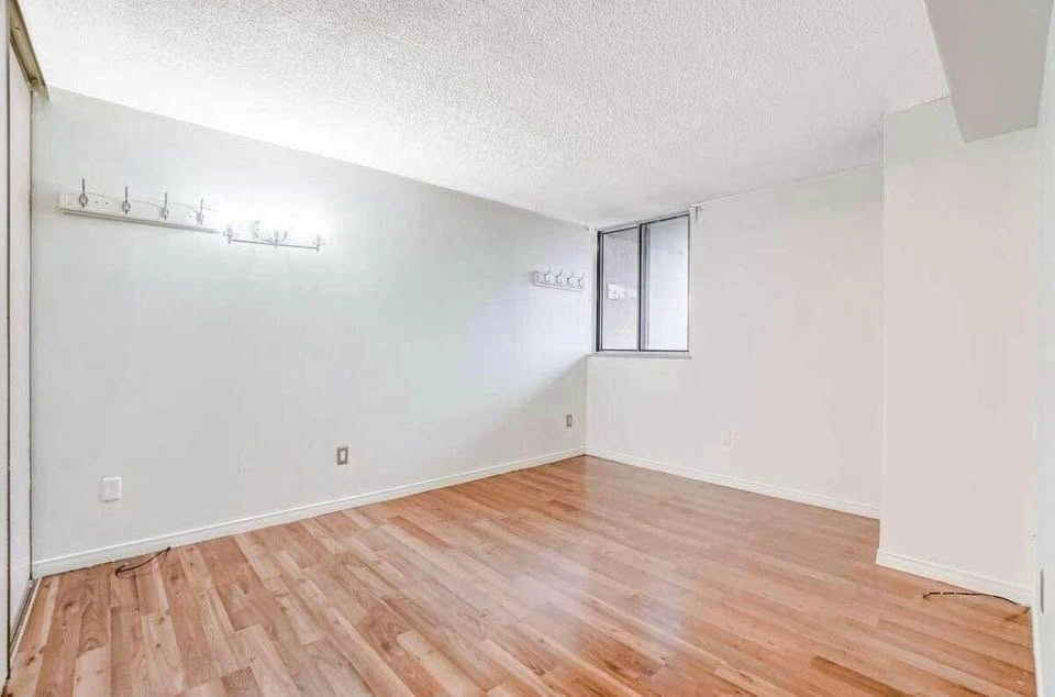 2 bedroom 2 bathroom Condo for rent - photo 5