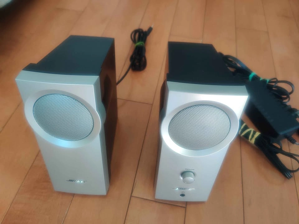 Bose Companion 2 multimedia speakers - photo 3