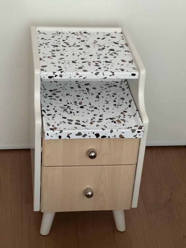 White 2-Drawer Side Table/Nightstand/Bedside Table