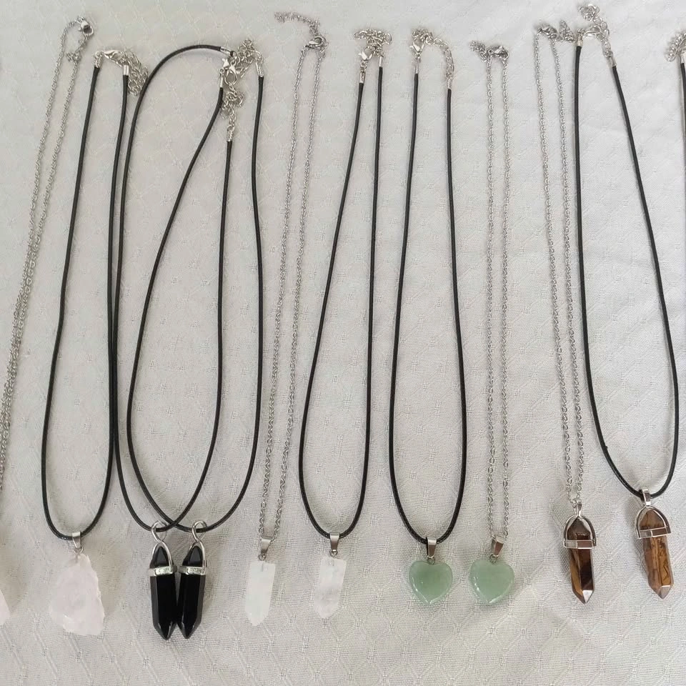 Semiprecious stone jewelry and braided dog leashes - photo 2